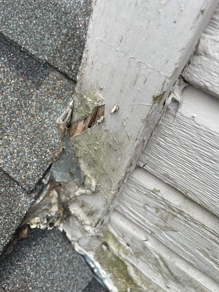 Slide of 3 Kings Roofing