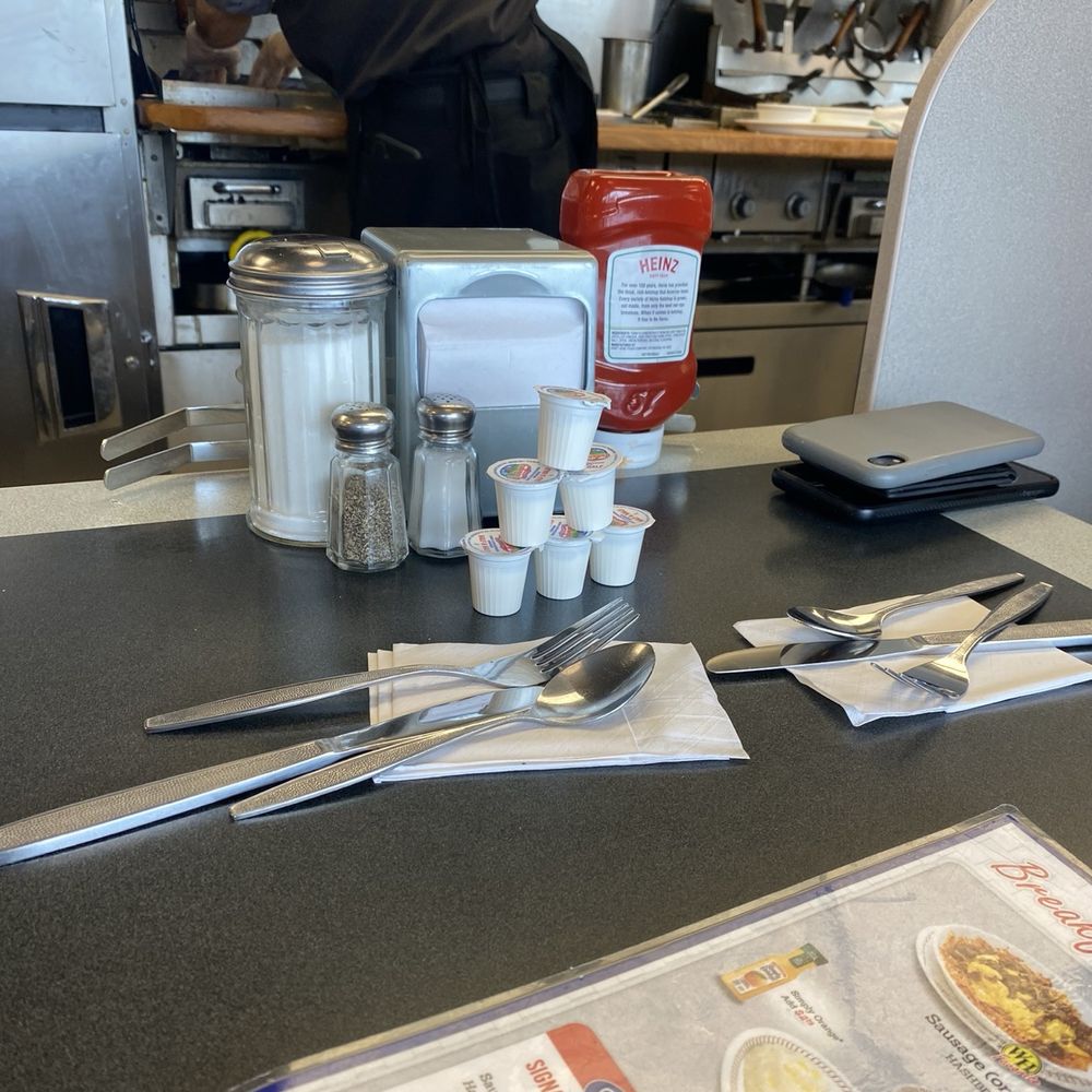 Waffle House - Table - Diners Near Me - Dover, Delaware Waffle House - Table - Diners Near Me - Dover, Delaware