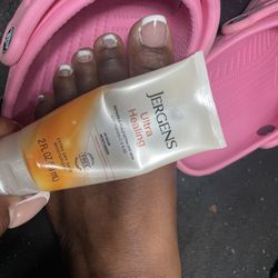 L & L's Nail Salon