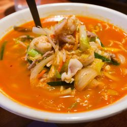 Yu's Mandarin - Noodle soup