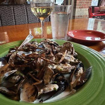 Bella Monica - Mussels with a mushroom leek cream sauce - Italian Near Me - Raleigh, North Carolina