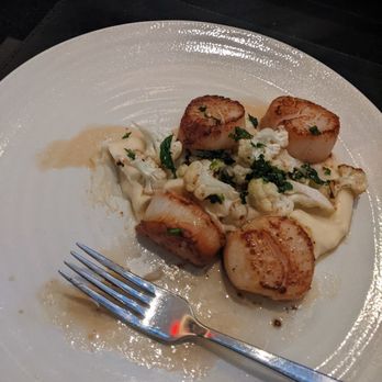Spago - Scallops but without the almonds. I didn't see the raisins? But maybe they took that off with the almonds, which is fine - New American Near Me - Las Vegas, Nevada