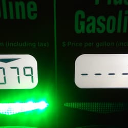 Safeway Gas Station - Shopping is worth the savings!!