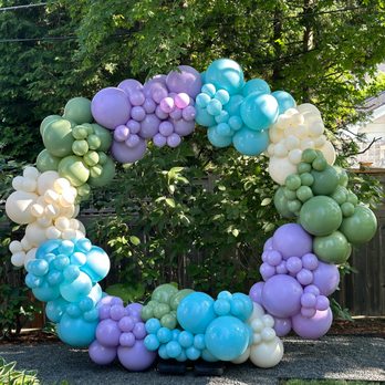 Balloon Drama - Balloon circle - Balloon Services Near Me