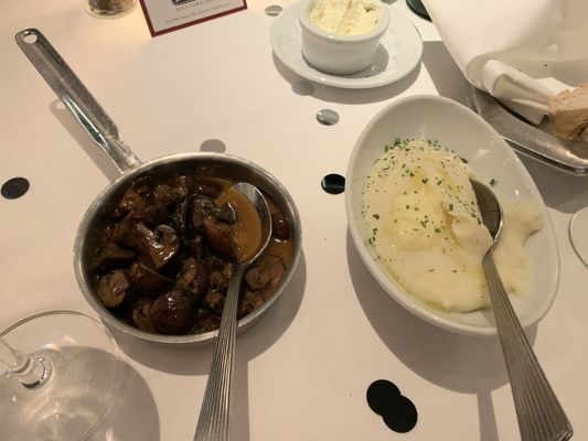 Ruth's Chris Steak House by null