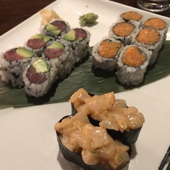 Umami Sushi - Tuna avocado, spicy salmon, spicy scallop sushi - Sushi Bars Near Me - Lutz, Florida Umami Sushi - Tuna avocado, spicy salmon, spicy scallop sushi - Sushi Bars Near Me - Lutz, Florida