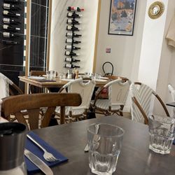 Chez Pippo - Back seating area