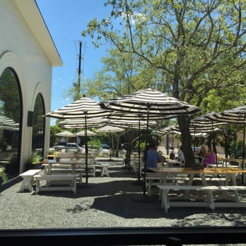 Down On Grayson - if you want to feel the Texas heat outdoor sitting is available - New American Near Me - San Antonio, Texas Down On Grayson - if you want to feel the Texas heat outdoor sitting is available - New American Near Me - San Antonio, Texas