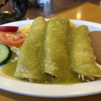 El Nopal - Enchiladas verdes - Latin American Near Me - Sand Springs, Oklahoma El Nopal - Enchiladas verdes - Latin American Near Me - Sand Springs, Oklahoma