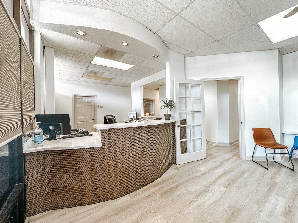 EL PASO FAMILY DENTAL Updated September 2024 18 Photos 965 N