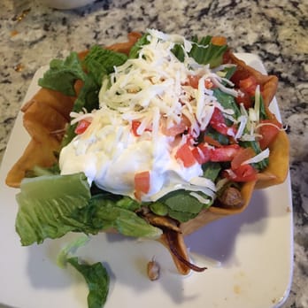 Cantina Bravo - Fajita taco salad - Mexican Near Me - Tahlequah, Oklahoma Cantina Bravo - Fajita taco salad - Mexican Near Me - Tahlequah, Oklahoma