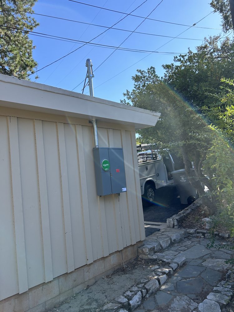Slide of Rooster Electric