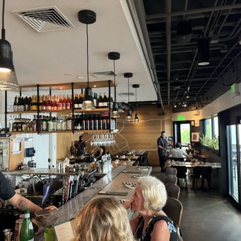 Lineage - Interior - Asian Fusion Near Me - Wailea, Hawaii
