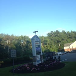 Shaw's Plaza of Medfield - Shaw's Plaza -- 230-240 Main Street / Route 109, Medfield Sign