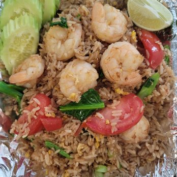 Patty's Thai kitchen - Fried rice with shrimp - Food Trucks Near Me - Albany, Oregon