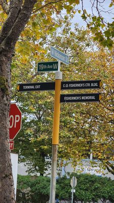 Pidgin Cooperative Restaurant & Bottle Shop by null