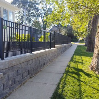 Jensen Retaining Walls - Landscaping Near Me - Omaha, Nebraska Jensen Retaining Walls - Landscaping Near Me - Omaha, Nebraska