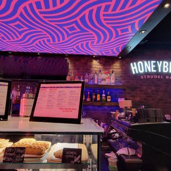Honeybrew - donuts and pastries on display - Bistros Near Me - Vancouver, British Columbia