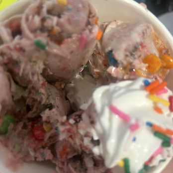 Mix It Shack - Vanilla ice cream with brownie,m&m,freeze dried strawberries, shredded coconut, whip cream, fruity pebbles and sprinkles! - Candy Stores Near Me - Port Angeles, Washington Mix It Shack - Vanilla ice cream with brownie,m&m,freeze dried strawberries, shredded coconut, whip cream, fruity pebbles and sprinkles! - Candy Stores Near Me - Port Angeles, Washington