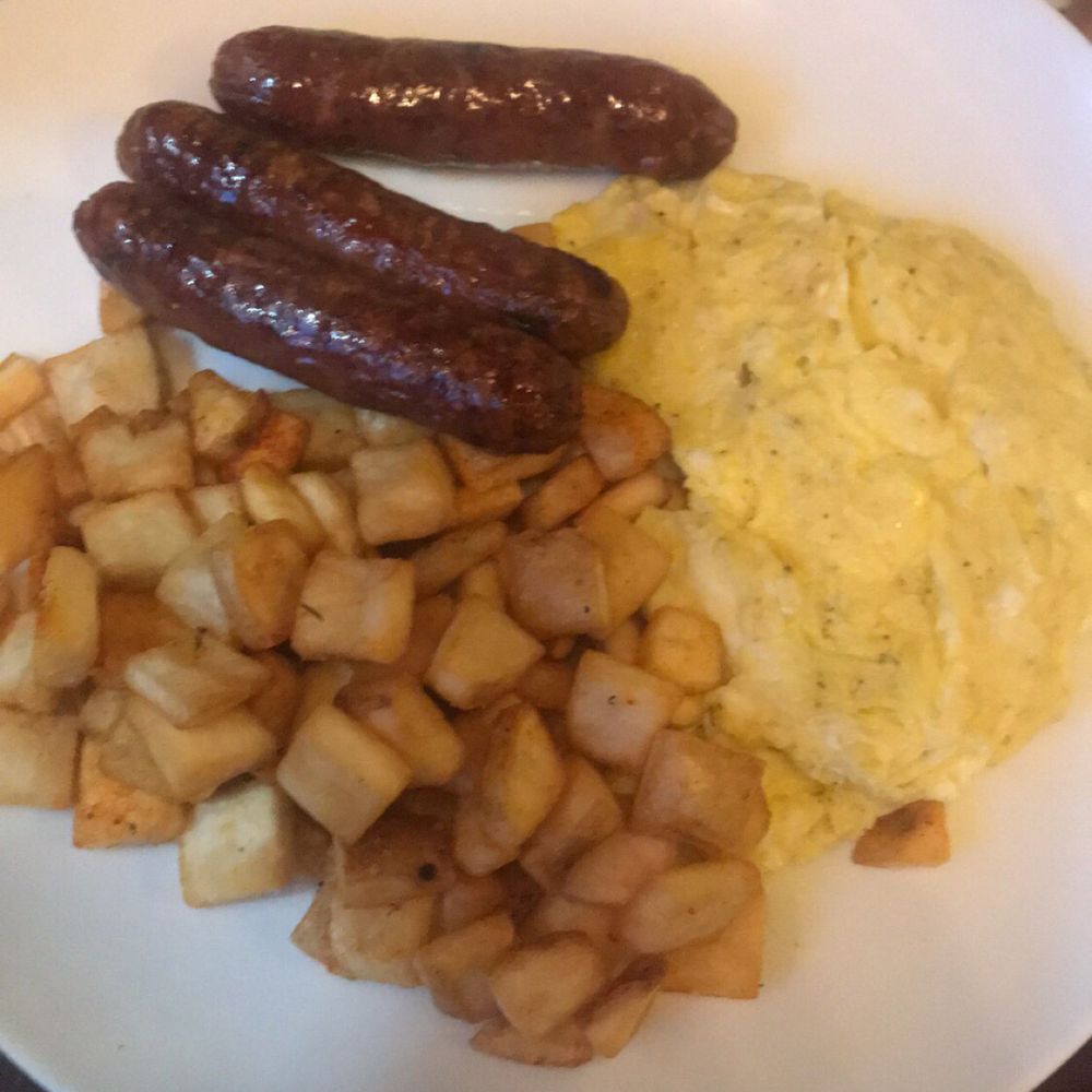 Metropolitan Steak & Seafood - Artisan blueberry, maple sausage, metro hash, and eggs - Bars Near Me - Amarillo, Texas Metropolitan Steak & Seafood - Artisan blueberry, maple sausage, metro hash, and eggs - Bars Near Me - Amarillo, Texas
