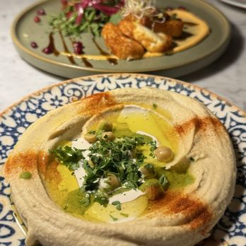 Darna Mediterranean Eatery - Chef's Hummus / Pita - Mediterranean Near Me - Plano, Texas