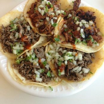 El Taco Llama - Three Azada tacos and two pastor with everything. - Food Trucks Near Me - Midland, Texas El Taco Llama - Three Azada tacos and two pastor with everything. - Food Trucks Near Me - Midland, Texas