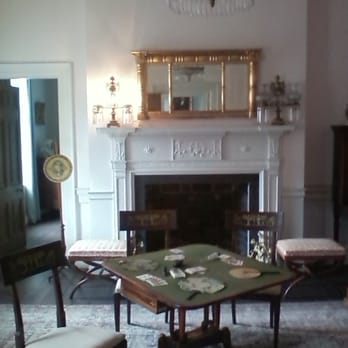 Stone Mountain Park - The Main Houses Parlour . - Parks Near Me - Stone Mountain, Georgia