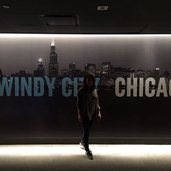 Skydeck Chicago - Windy windy - Observatories Near Me - Chicago, Illinois