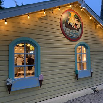 The Bubble Room - Outside of Building - Desserts Near Me - Captiva, Florida