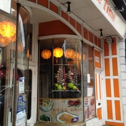 Noodle Time - Store front