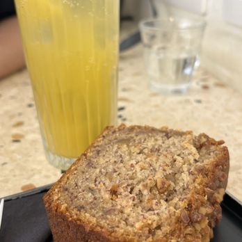 Five Elephant - Banana bread and orange lemonade - Coffee & Tea Near Me - Berlin, BE