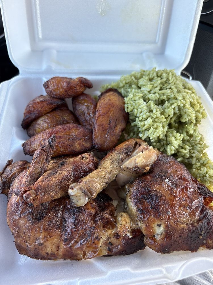 Food from Canastas Chicken