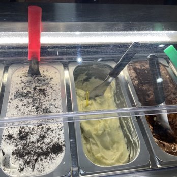 Whetstone Chocolates - Gelato display - Chocolatiers & Shops Near Me - Saint Augustine, Florida
