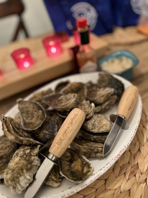 The Jones Oyster Co. by null