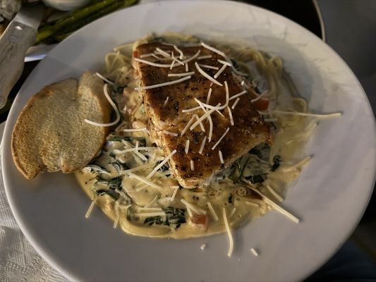 The Boardroom Pub And Grub near Seacrest Condominiums in Fort Walton Beach, FL