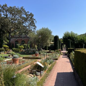 Filoli - succulents at the sunken garden - Botanical Gardens Near Me - Woodside, California