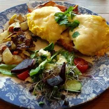 Pleasant and Main - Cafes Near Me - Housatonic, Massachusetts Pleasant and Main - Cafes Near Me - Housatonic, Massachusetts