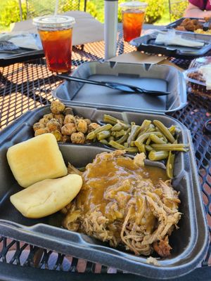 Miss Mary Bobo's Restaurant by null