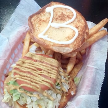 Beth's Burger Bar - American Near Me - Orlando, Florida Beth's Burger Bar - American Near Me - Orlando, Florida