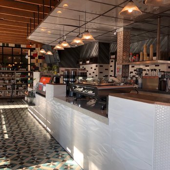 Dripp - Coffee & Tea Near Me - Fullerton, California