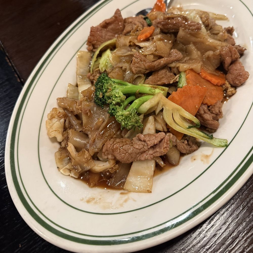 Celadon Thai Restaurant - Thai Near Me - Latham, New York Celadon Thai Restaurant - Thai Near Me - Latham, New York