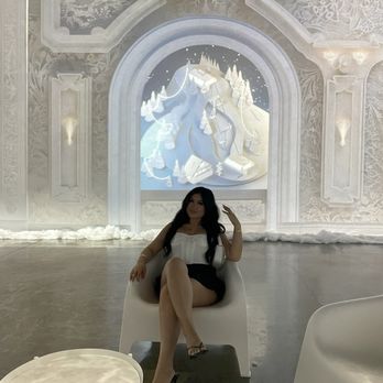 Twas The Light Before Christmas - Virtual Reality Centers Near Me - Honolulu, Hawaii
