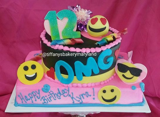 Tiffanys Bakery by null