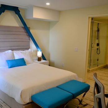 The Sands Hotel - Hotels Near Me - Sauble Beach, Ontario The Sands Hotel - Hotels Near Me - Sauble Beach, Ontario