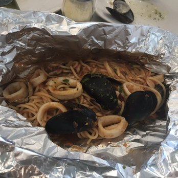 Nella Pizza e Pasta - Spaghetti with seafood - Pizza Near Me - Chicago, Illinois Nella Pizza e Pasta - Spaghetti with seafood - Pizza Near Me - Chicago, Illinois