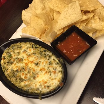Dave & Buster's Ala Moana - Cheesy spinach dip & chips. A must-have any time I come here - Arcades Near Me - Honolulu, Hawaii