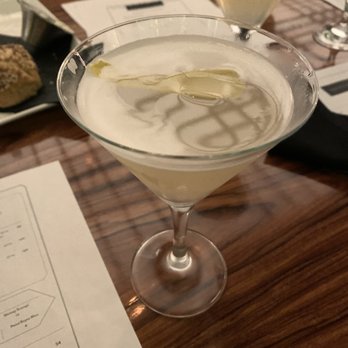 Ocean Steak - Lemon drop - Steakhouses Near Me - Atlantic City, New Jersey