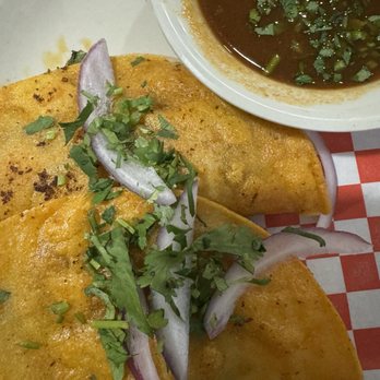Araujos Restaurant - Quesa birria - Mexican Near Me - Denver, Colorado