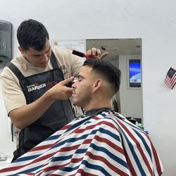 Usa Barber Shop Salon Unisex