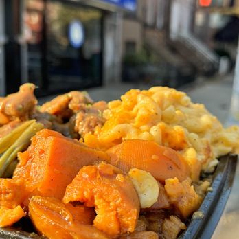 Top Tier Catering - Large Smothered Fried Wingettes dinner with three sides. Packaging dependent on supplies. - Caterers Near Me - Brooklyn, New York